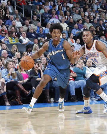 放弃抵抗，特狮同意外租赫罗纳