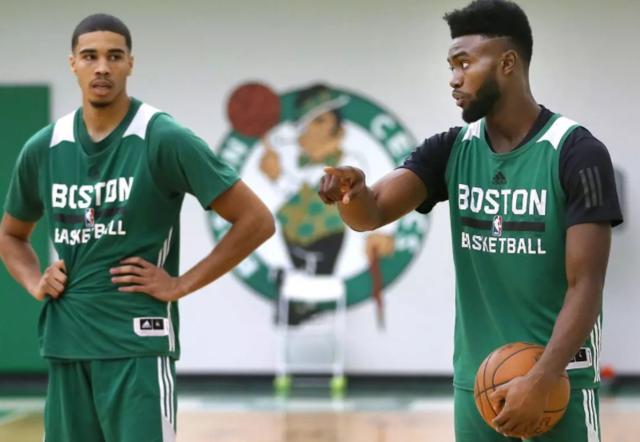 空砍31+13！火箭实力显著下滑，阿门赛后沮丧，杜兰特压力骤增