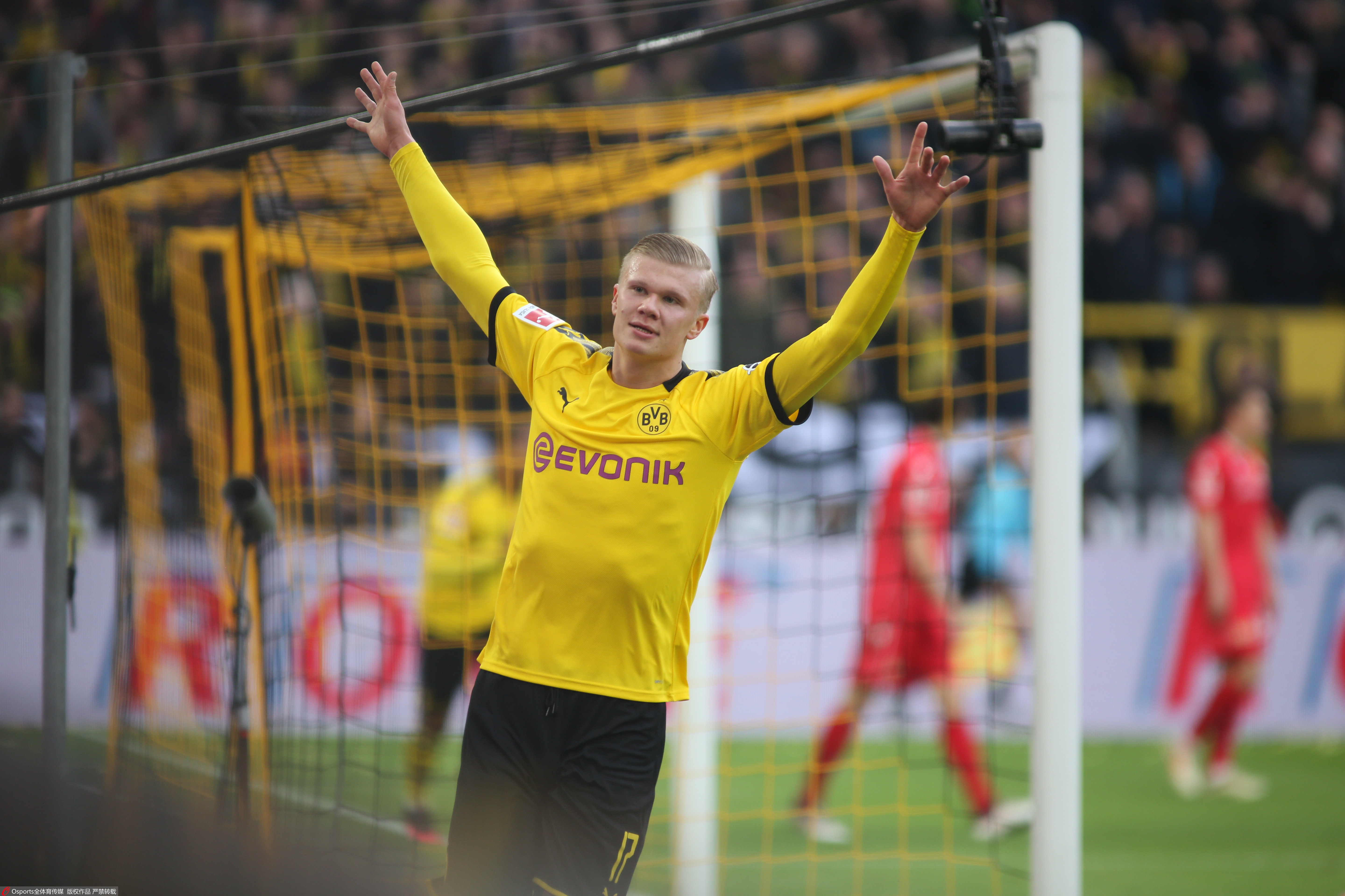 信心飙升，布朗尼詹姆斯透露“欺骗性”秘诀，让对手“失去兴趣”