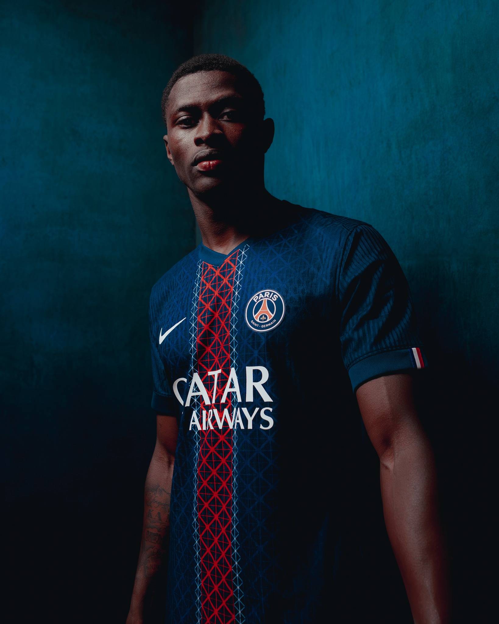 世体：卢赞将观看西班牙女足比赛，不会出席皇家社会同皇马比赛