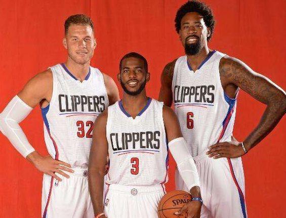 《极乐迪斯科》游戏团队新作《Zero Parades》实机演示首曝