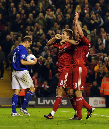 [NBA]NBA新赛季首笔交易！27岁4届全明星控卫被贱卖，太离谱了